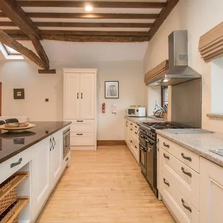 Riven Oak Holiday home