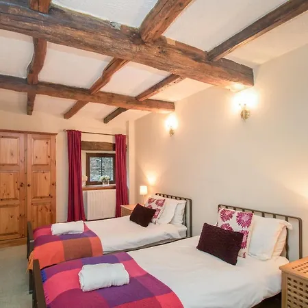 Riven Oak Semesterbostad